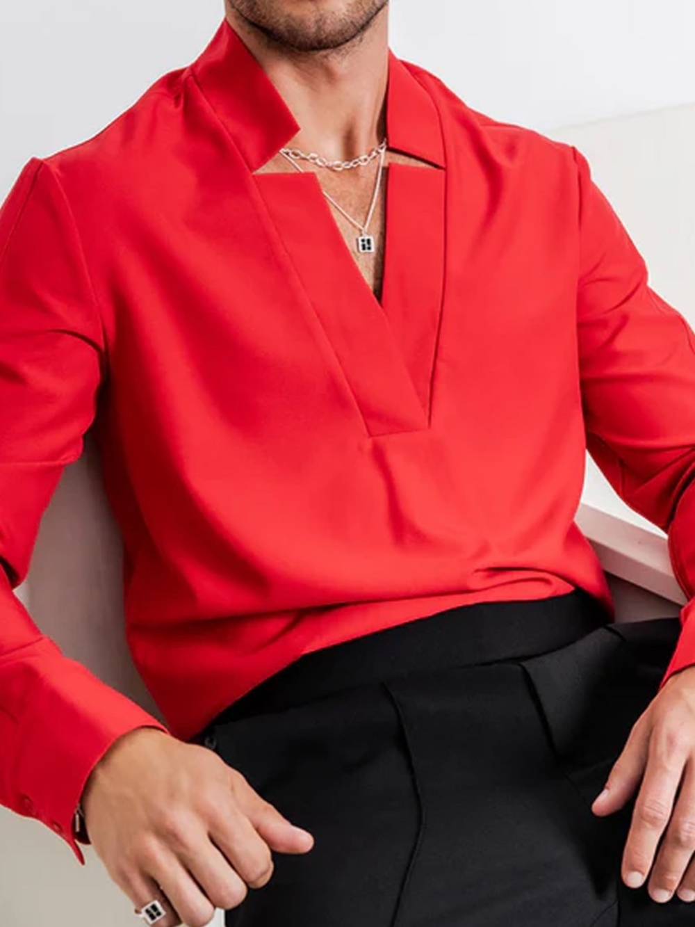 ORTTU Star Neck Long Sleeve Shirt — Red — Medium 🔴